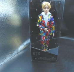 11" BTS KOREAN BAND JIN ARTICULATED BOY DOLL OR SUGA NEW IN BOX CHOICE